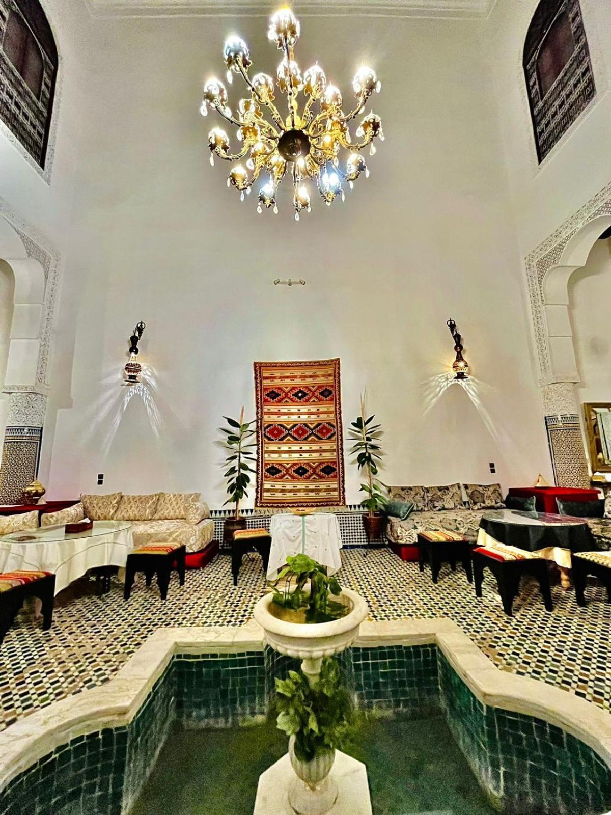 Riad Lalla Zoubida فاس المظهر الخارجي الصورة