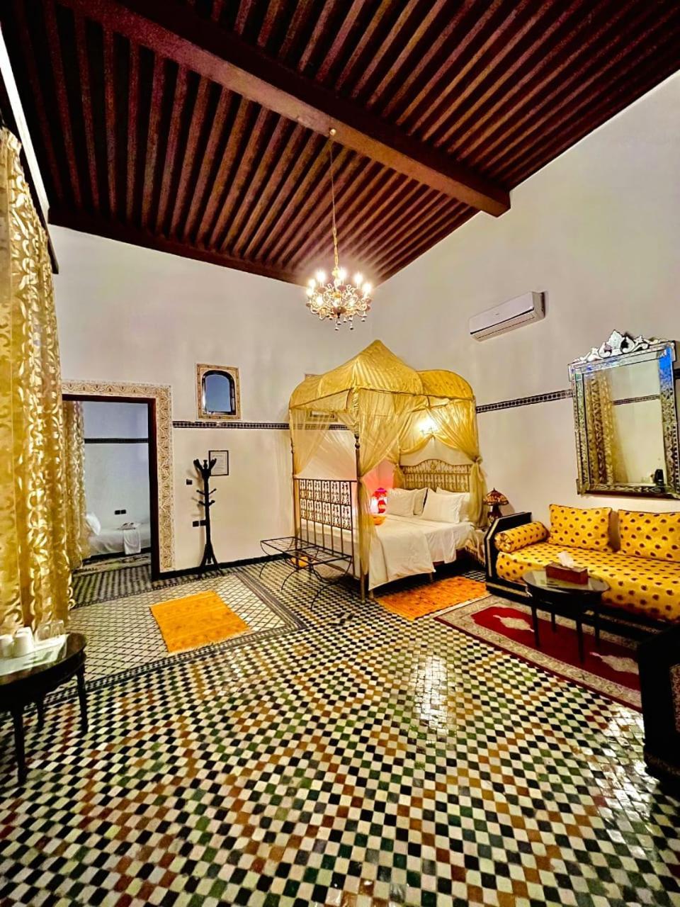 Riad Lalla Zoubida فاس المظهر الخارجي الصورة